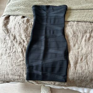 Guess by Marciano Black Strapless Mini Dress